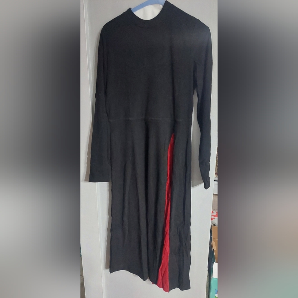 Nwt Pretty Garden large black‎ dress with pleated insert